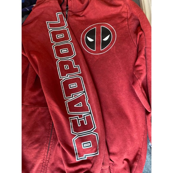 Marvel Deadpool unisex full zip hoodie sweatshirt size medium red DEADPOOL sleev - Picture 12 of 13